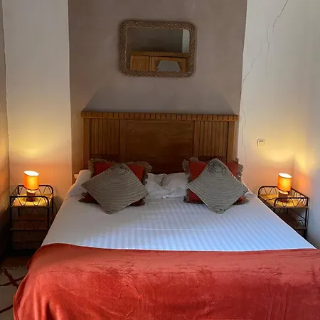 Bed & Breakfast Manoir De La Blonnerie 3*