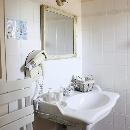 Bed & Breakfast Manoir De La Blonnerie Vellèches